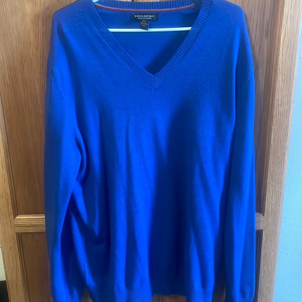Banana Republic Merino sweater. Size XL